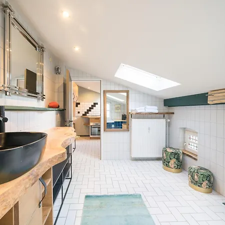 Daire Design - 