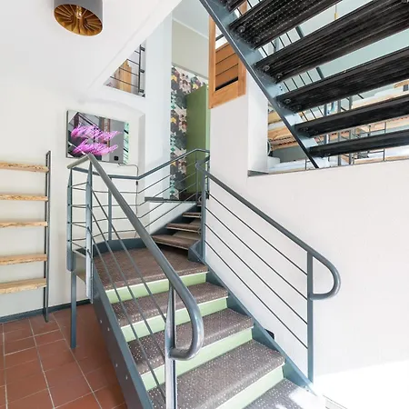 Daire Design - 